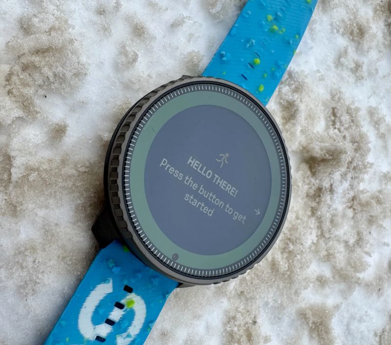 Suunto Vertical Titanium Solar v top stavu