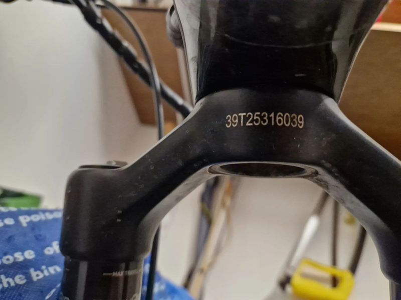 Vidlice SID 35 Select Charger RL 120 29