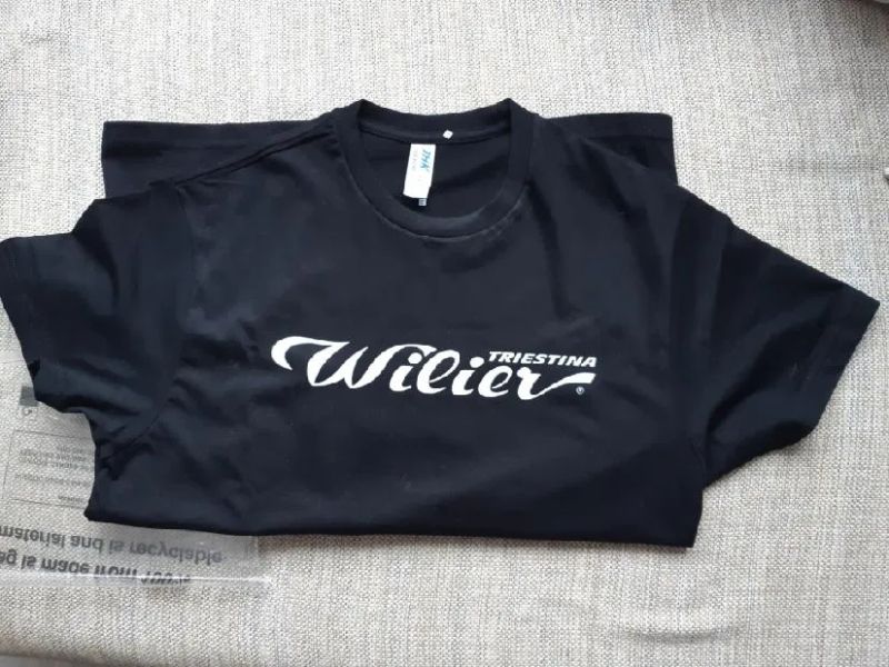 Prodám nové tričko Willier, velikost S, cena 490 Kč.