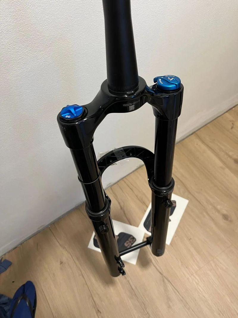 NEW - Fox 36 Performance 160 mm - 29 wheel