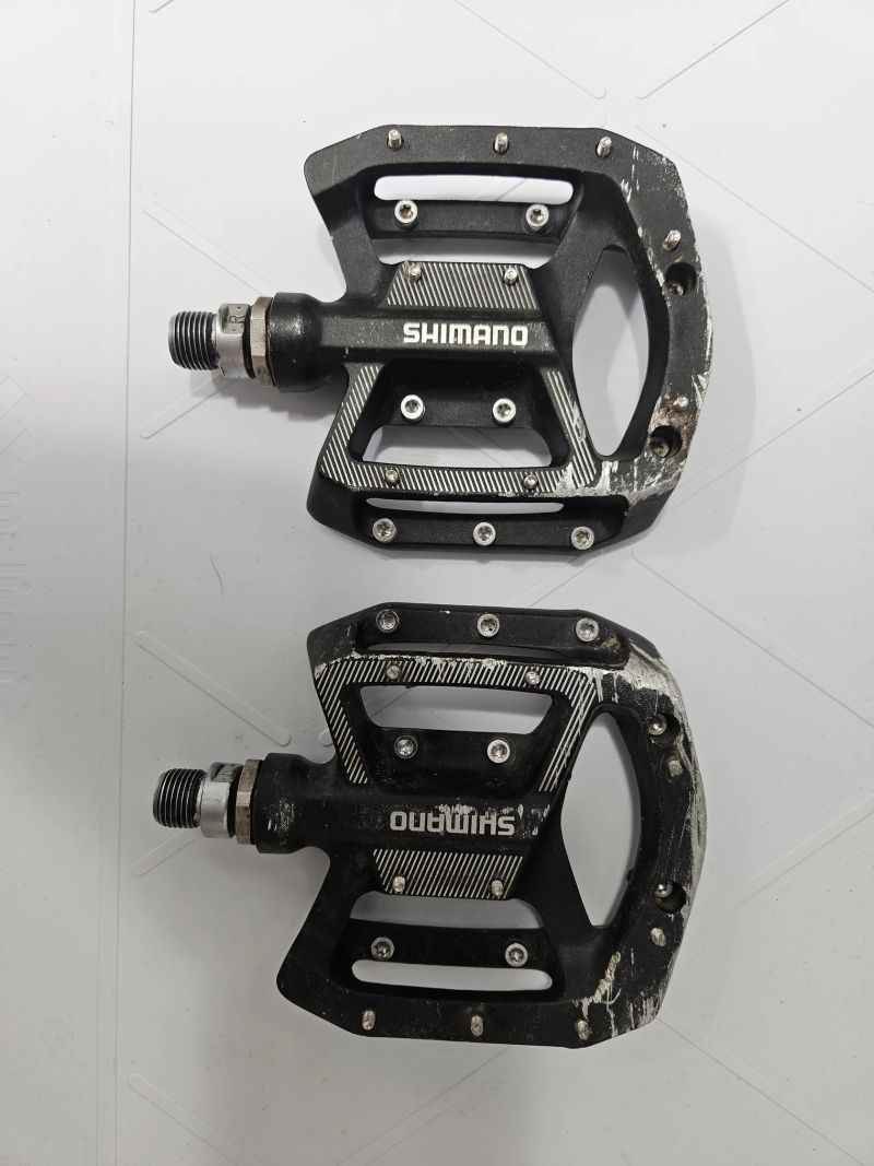 2x Pedály Shimano PD-GR500 + Bontrager