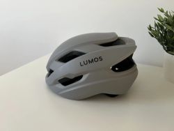 Lumos Ultra Fly + světlo Firefly