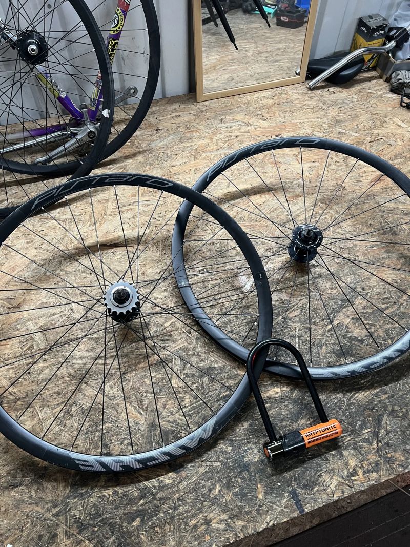 Miche fixie výplety 