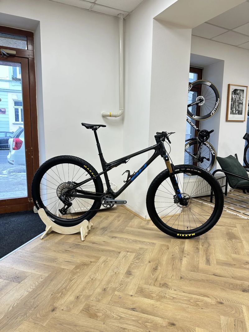 BH SLS 9.0 - testovací kolo