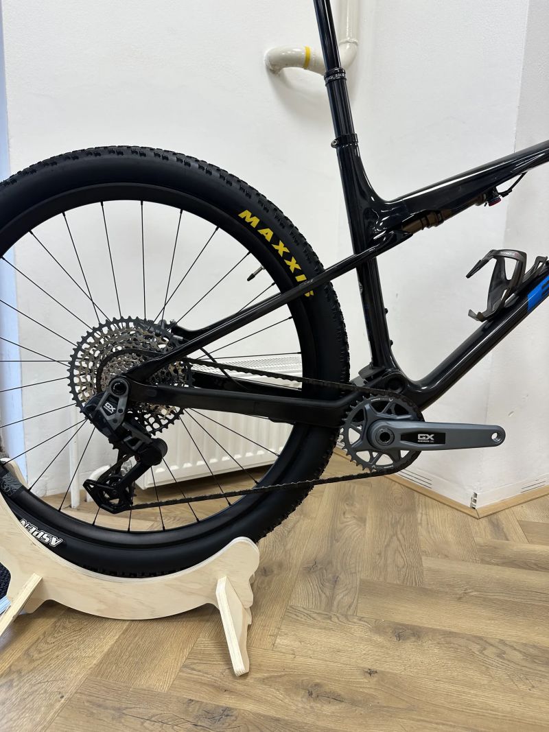 BH SLS 9.0 - testovací kolo