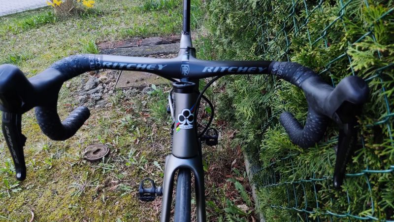 Colnago CLX disc (rámová sada/celé kolo)