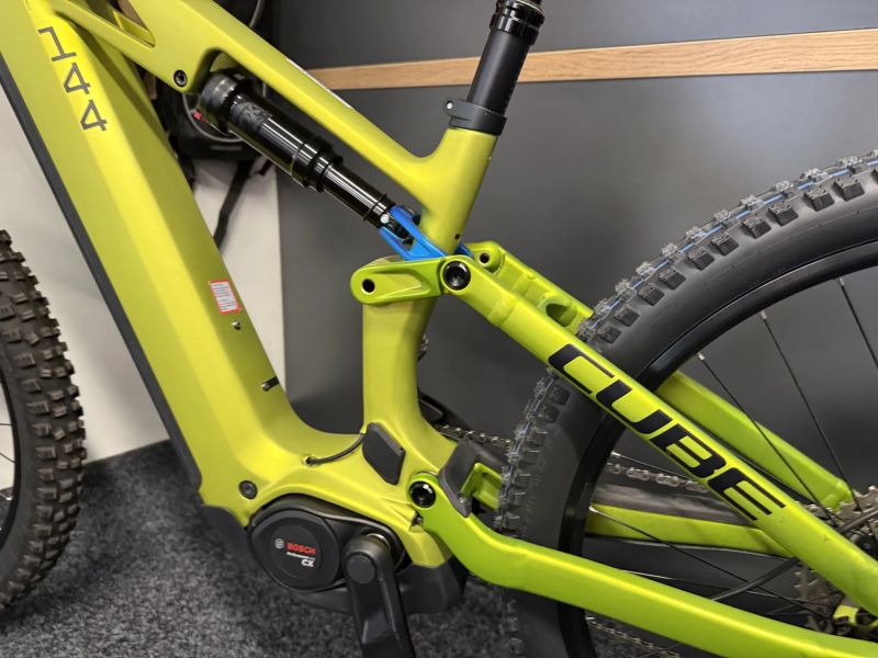 CUBE Stereo Hybrid ONE44 HPC RACE 800 vel.S 2025 1153km