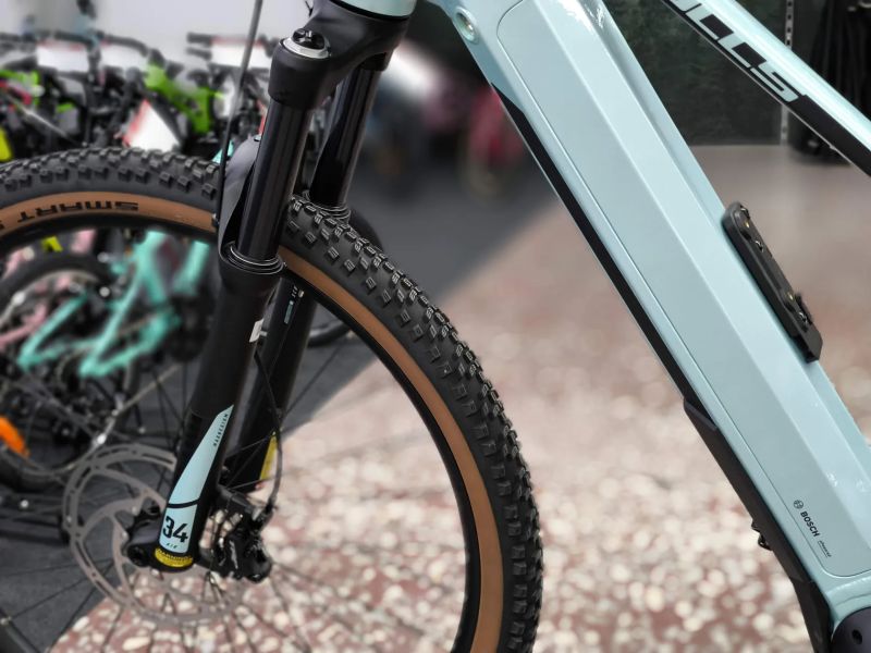 NOVÝ Bulls Sonic Eva 1 29, Bosch CX4, 750Wh, vzduchová. vidlice, teleskopická sedlovka, vel. L