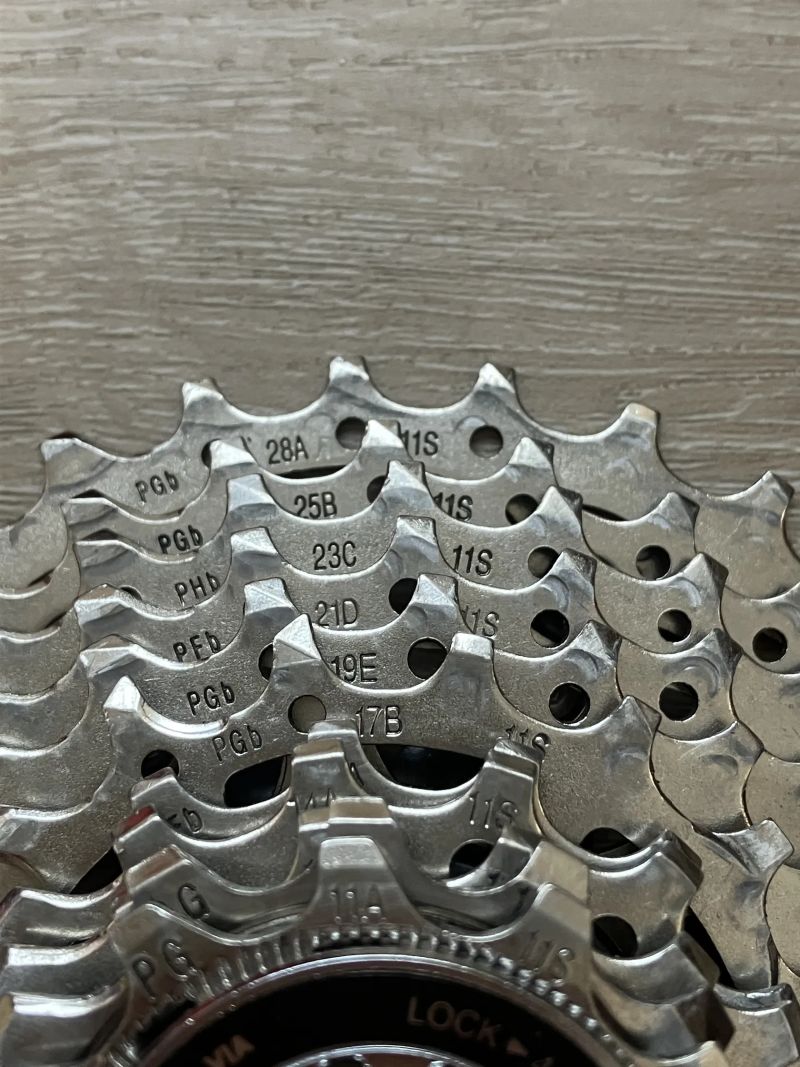 Zánovní 11s kazeta shimano 105 (5800) 11-28