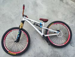 NS Soda Slope – Fox 36 Factory Kashima – Top komponenty