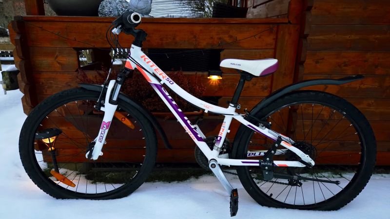 Dětské dívčí horské kolo Kiter Kiter 50 7-12let postava 120-150cm.