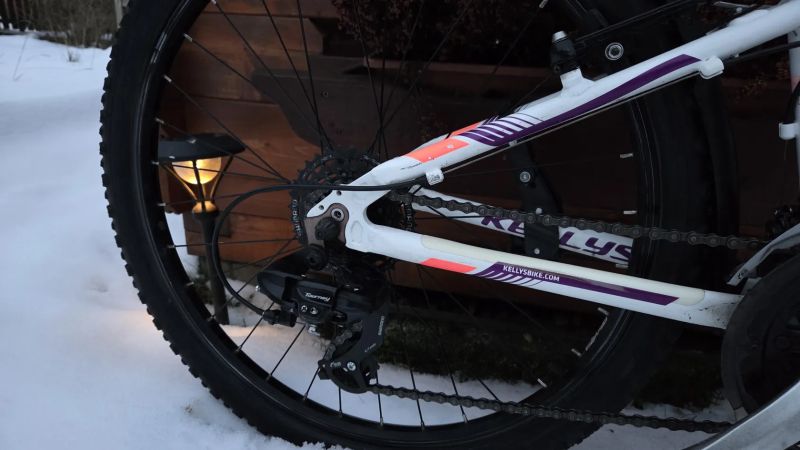 Dětské dívčí horské kolo Kiter Kiter 50 7-12let postava 120-150cm.