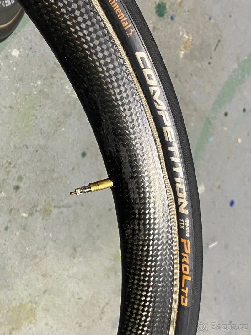 Corima 32 MCC S+ kola, Continetal Pro Ltd