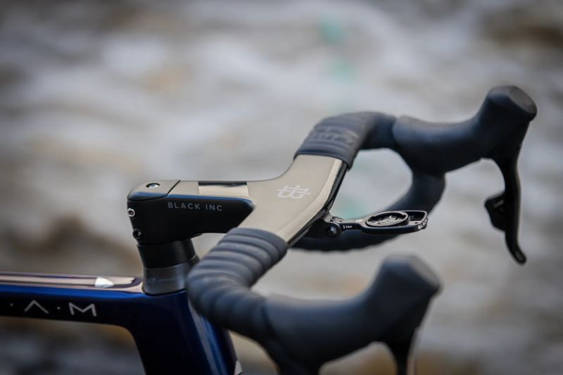 Stavba na rámu Factor OSTRO VAM 1.0