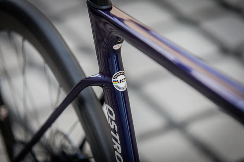 Stavba na rámu Factor OSTRO VAM 1.0