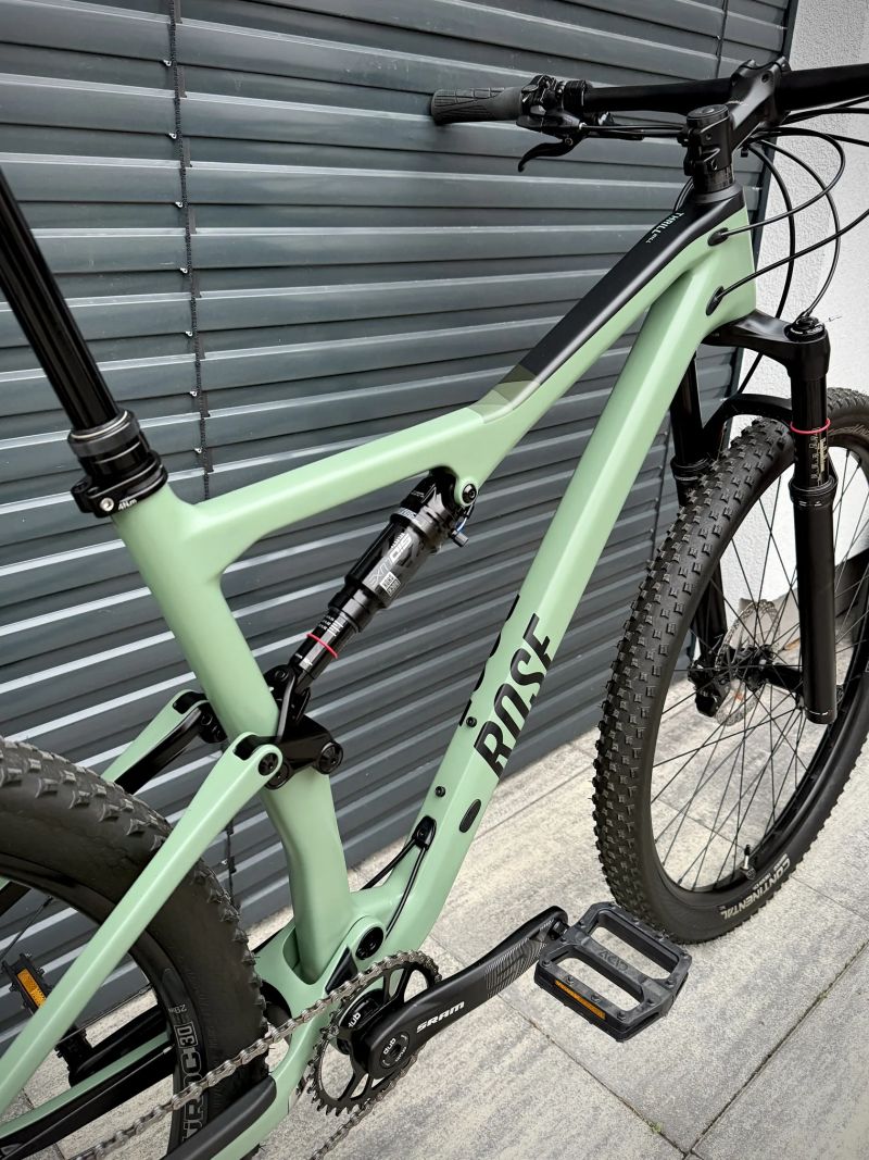 Rose Thrill Hill 1, vel. L