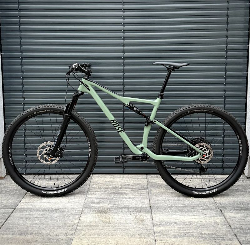 Rose Thrill Hill 1, vel. L