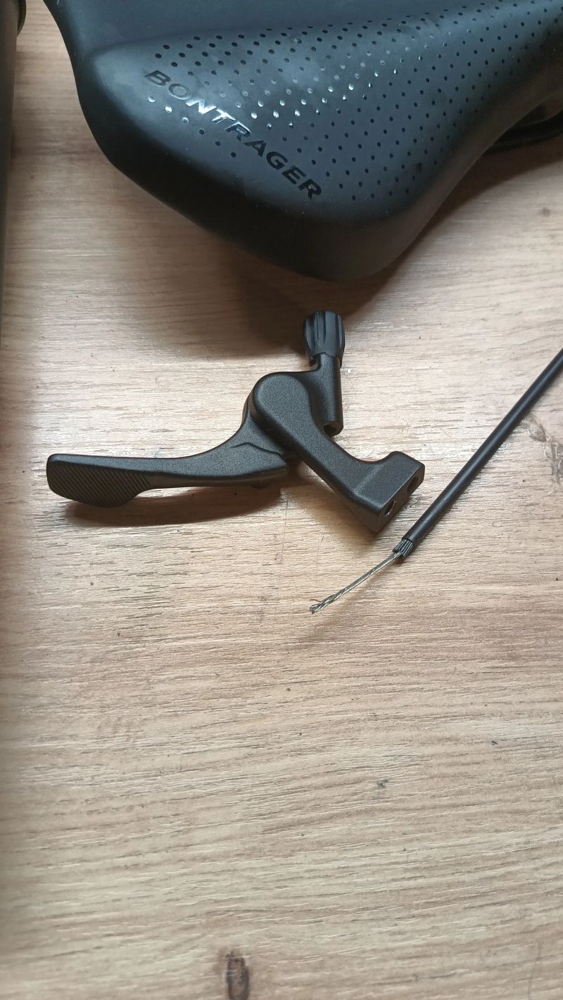 *Nová* Teleskopická sedlovka Bontrager 170mm a 34,9mm + sedlo Bontrager 