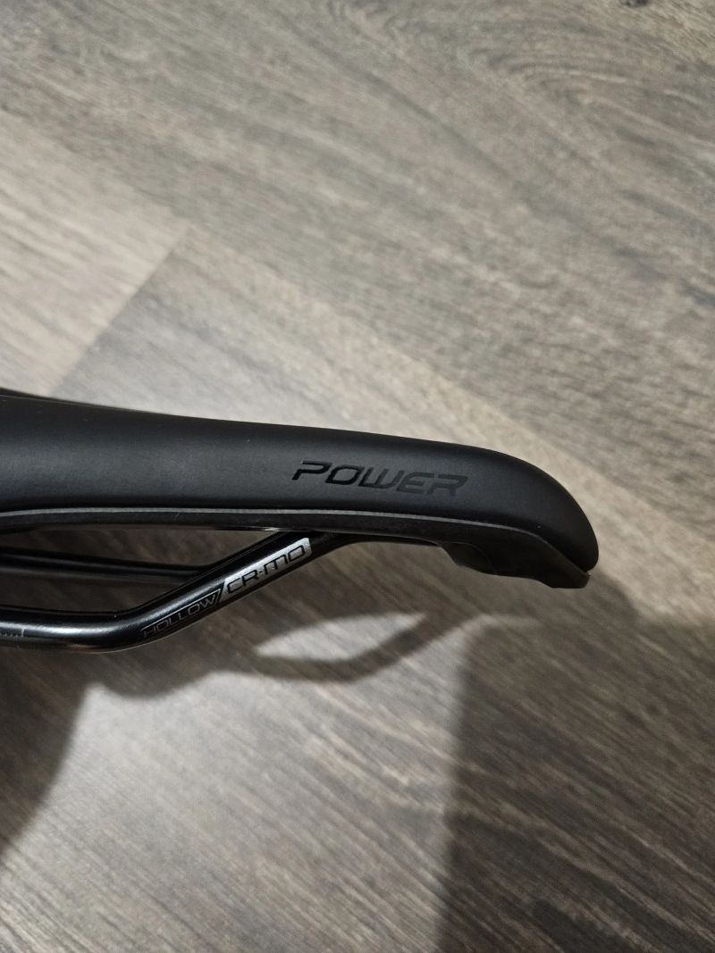 Sedlo Specialized Power 155mm