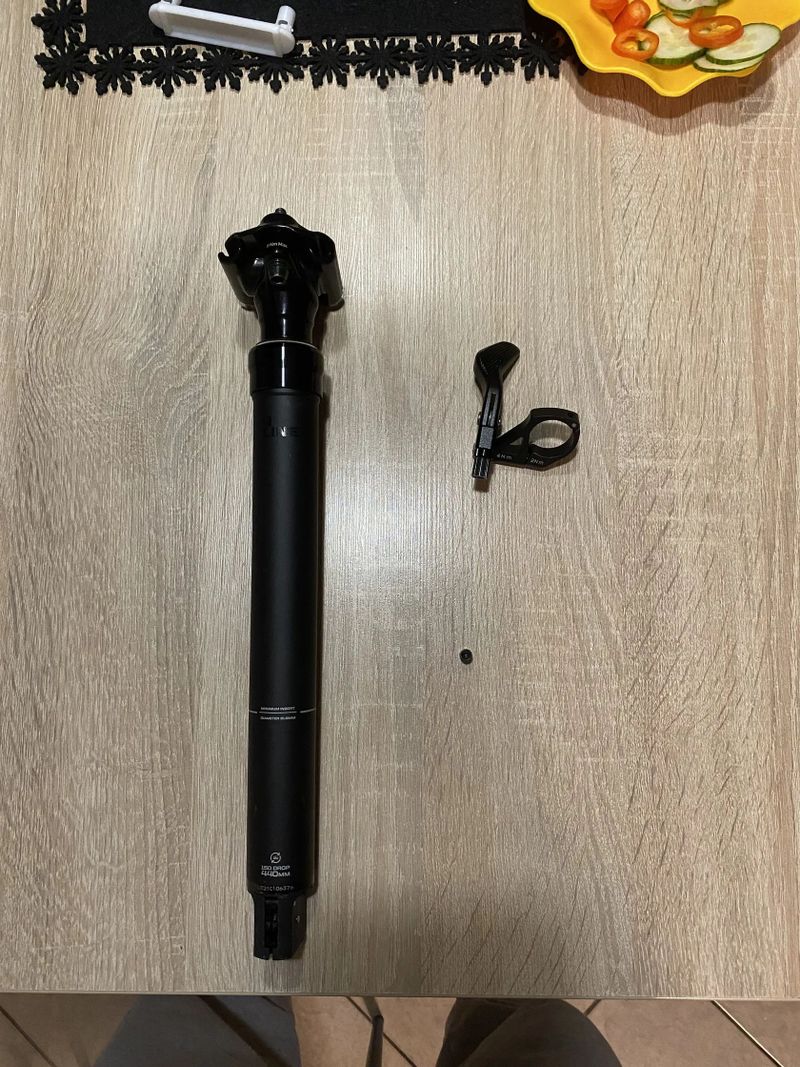  TELESKOPICKÁ SEDLOVKA BONTRAGER