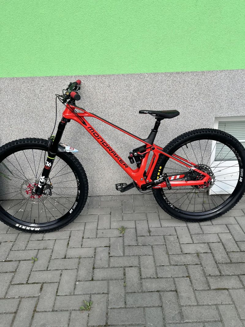 Mondraker Carbon foxy R