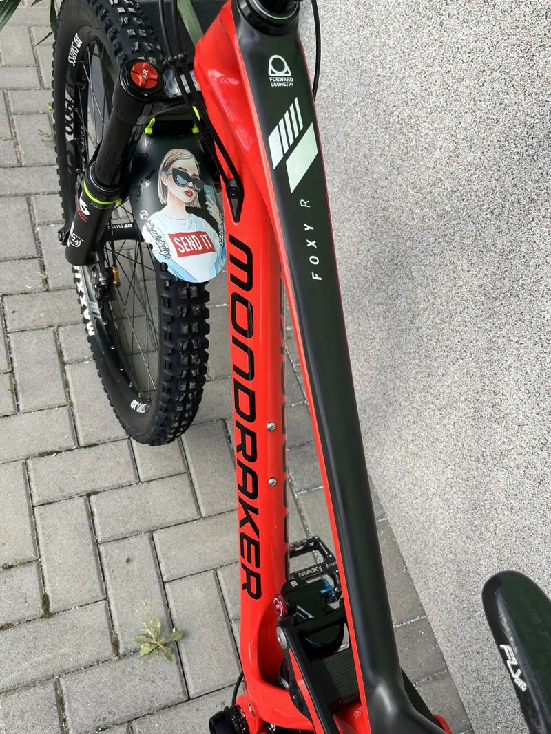 Mondraker Carbon foxy R