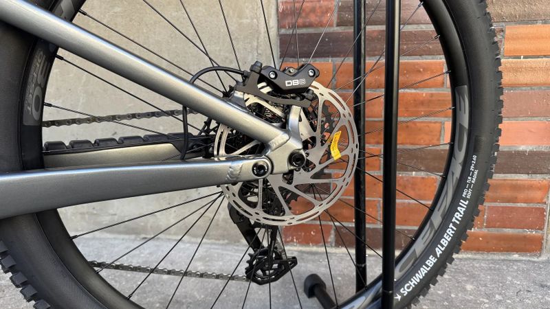 Nové elektrokolo Focus Jam2 6.8 - Silver