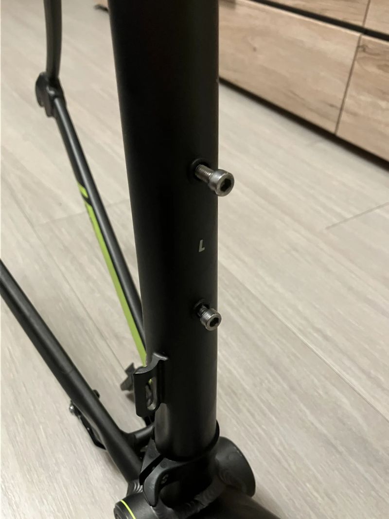 Rámová sada Btwin ULTRA AF 900 (L) + brzdy shimano 105 5800 direct mount