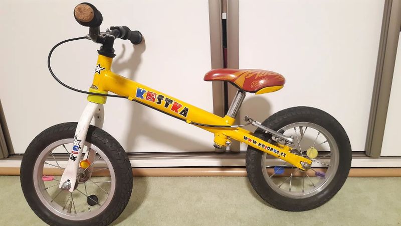 dětské odrážedla a dětské kolo 12"