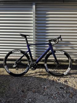 STEVENS Arcalis - ENVE, SRAM Rival 2x12, Wattmetr