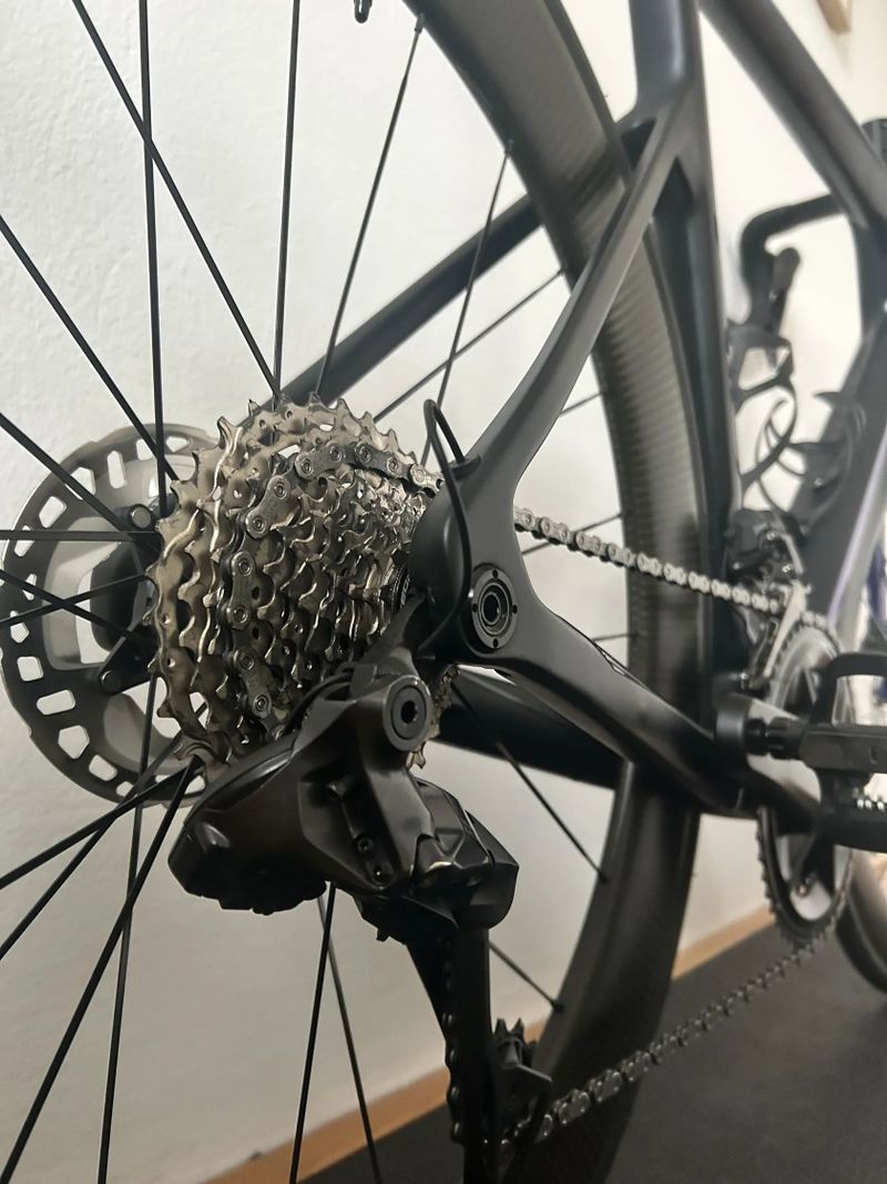 Van Rysel FCR Ultegra Di2