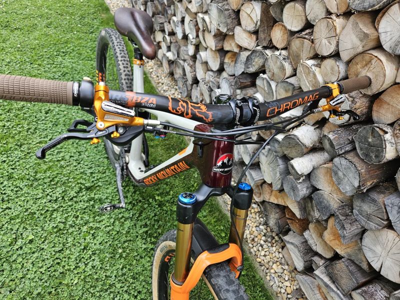 Rocky Mountain Instinkt carbon 50