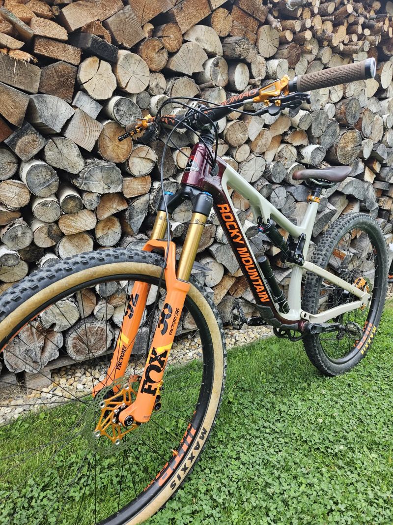 Rocky Mountain Instinkt carbon 50