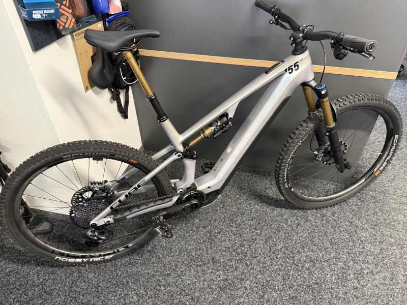 CUBE Stereo Hybrid ONE55 HPC SLT 750 XL 2024 87km PC 250tis.