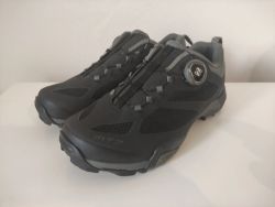 Nové tretry Shimano a Pearl Izumi