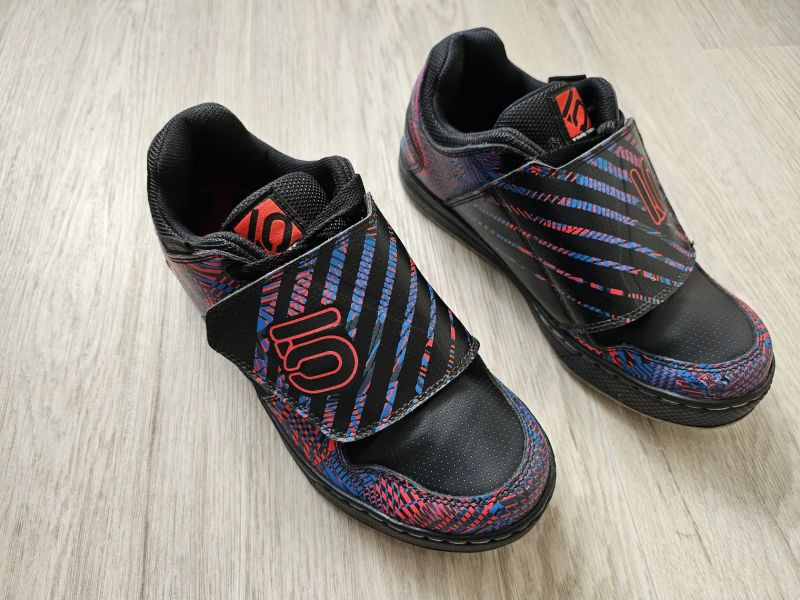 Boty Five Ten Downhill