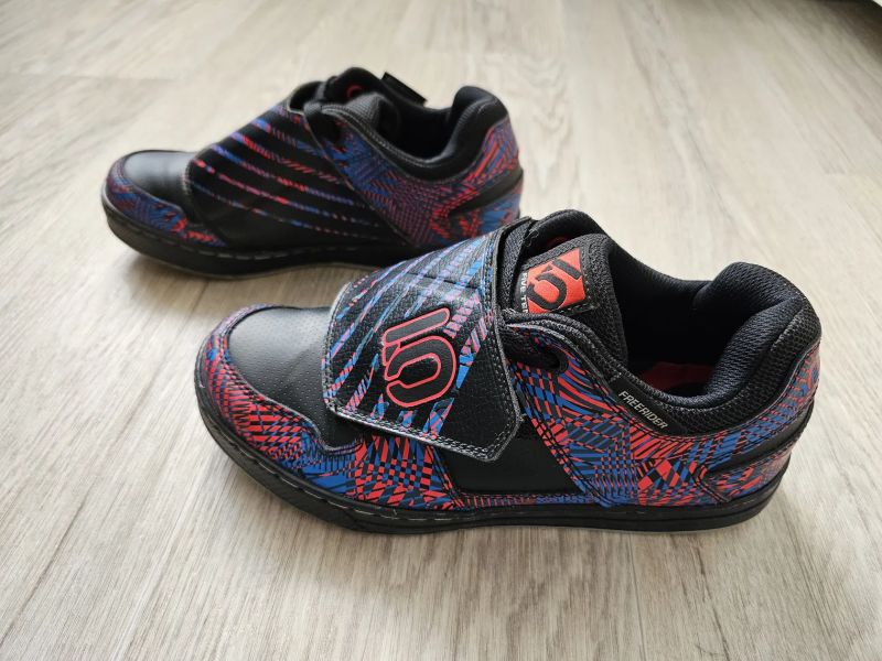 Boty Five Ten Downhill