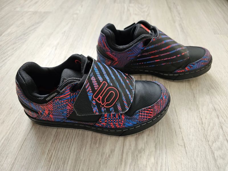 Boty Five Ten Downhill