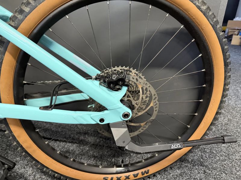 CUBE Stereo Hybrid 160HPC RACE 750 vel.M 2023 203KM KARBON