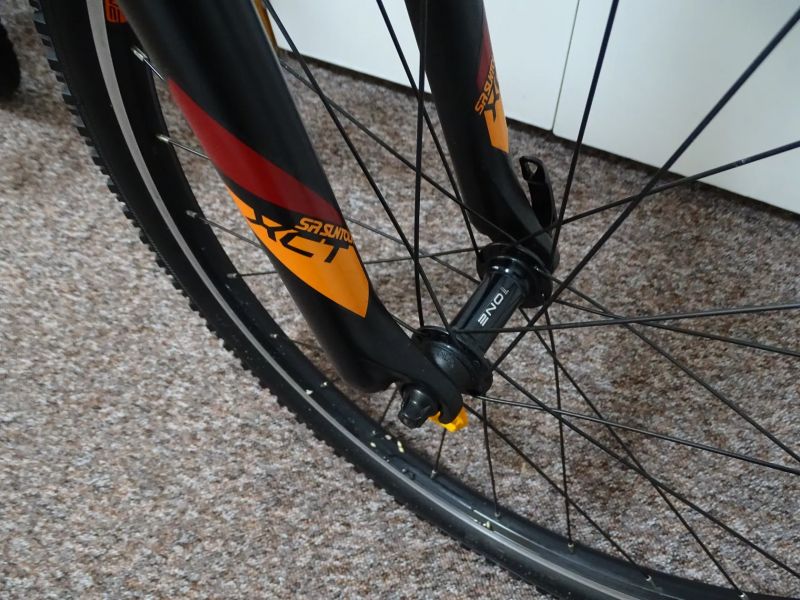 Rock Machine Catherine 24" Seřízené a plně funkční kolo