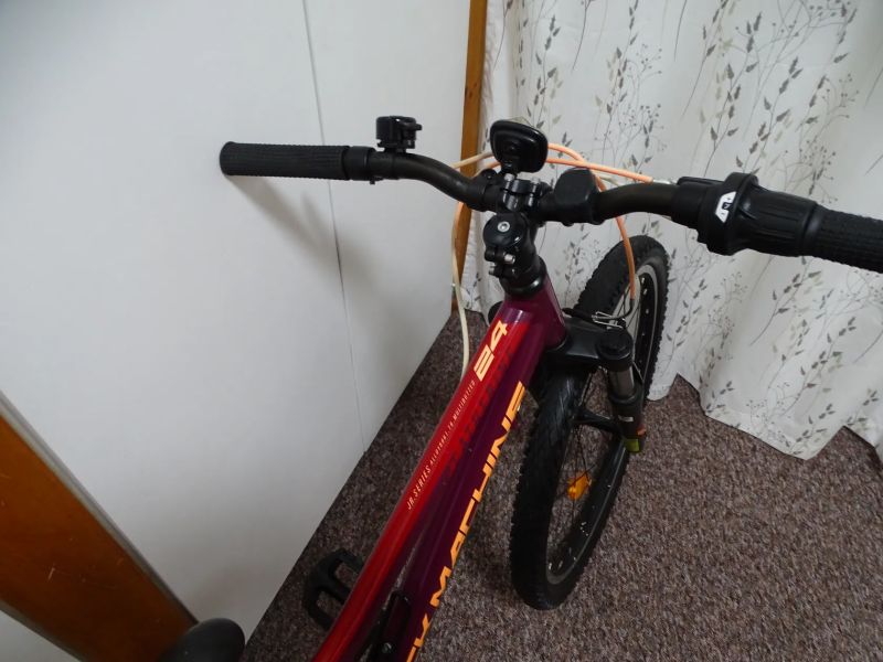 Rock Machine Catherine 24" Seřízené a plně funkční kolo