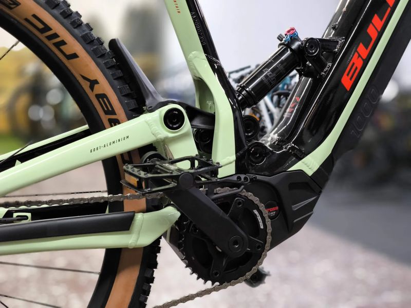 !!!NOVÝ!!! BULLS E-Stream EVO AM2 29", motor Brose 90Nm, baterie 925Wh, vel. L, Shimano Deore