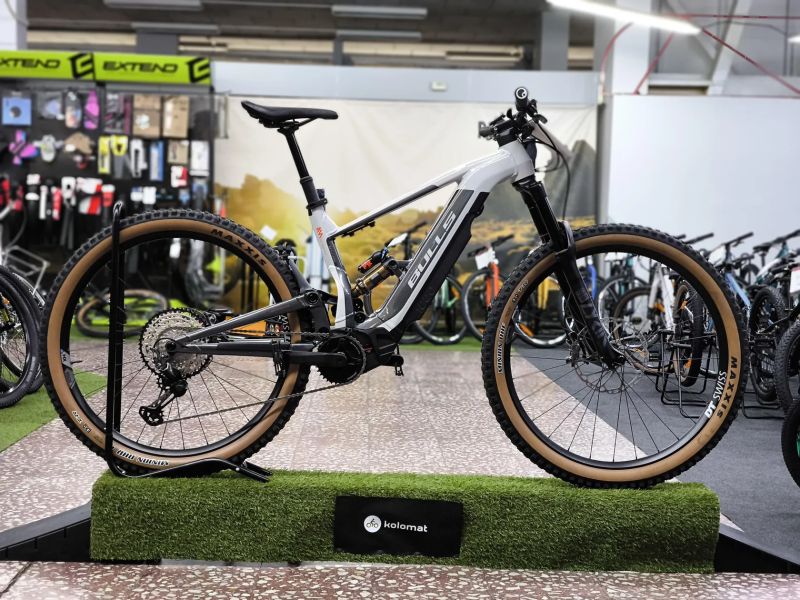 !!!NOVÝ!!! BULLS E-Stream EVO AM6 29", Brose 90Nm, baterie 925Wh, Shimano XTR+XT, velikost M