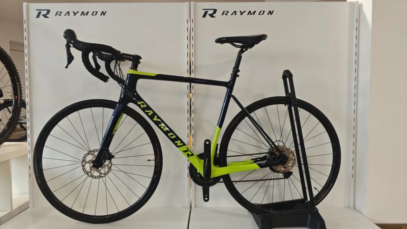 Předváděcí kolo Raymon RaceRay 7.0 vel.M/56. Ušetříte 30 000 Kč !