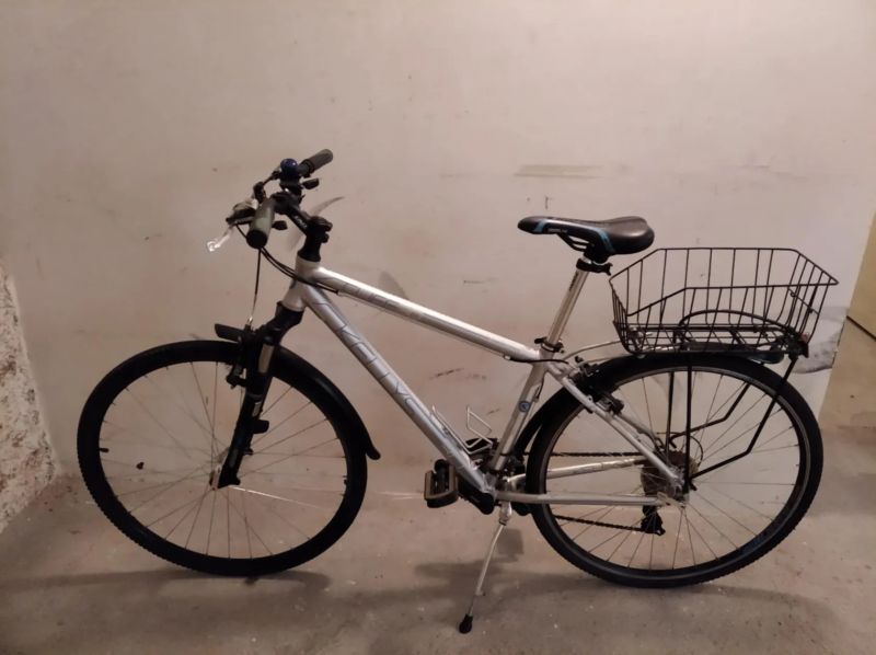 Kellys Cliff 30 Silver