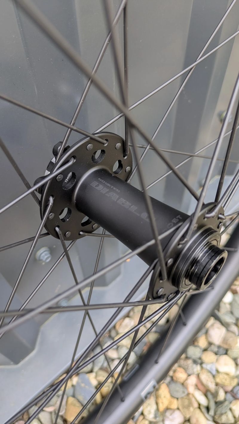 Nová karbonová enduro kola Novatec 29"