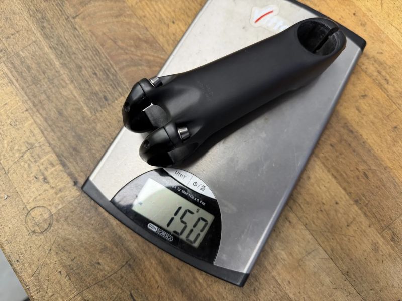 Karbonový představec Parlee