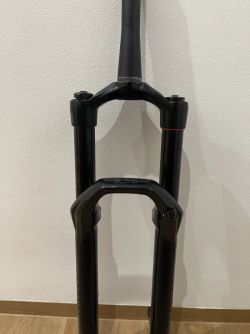 Prodám vidlici rock shox35 140mm 27,5 top stav
