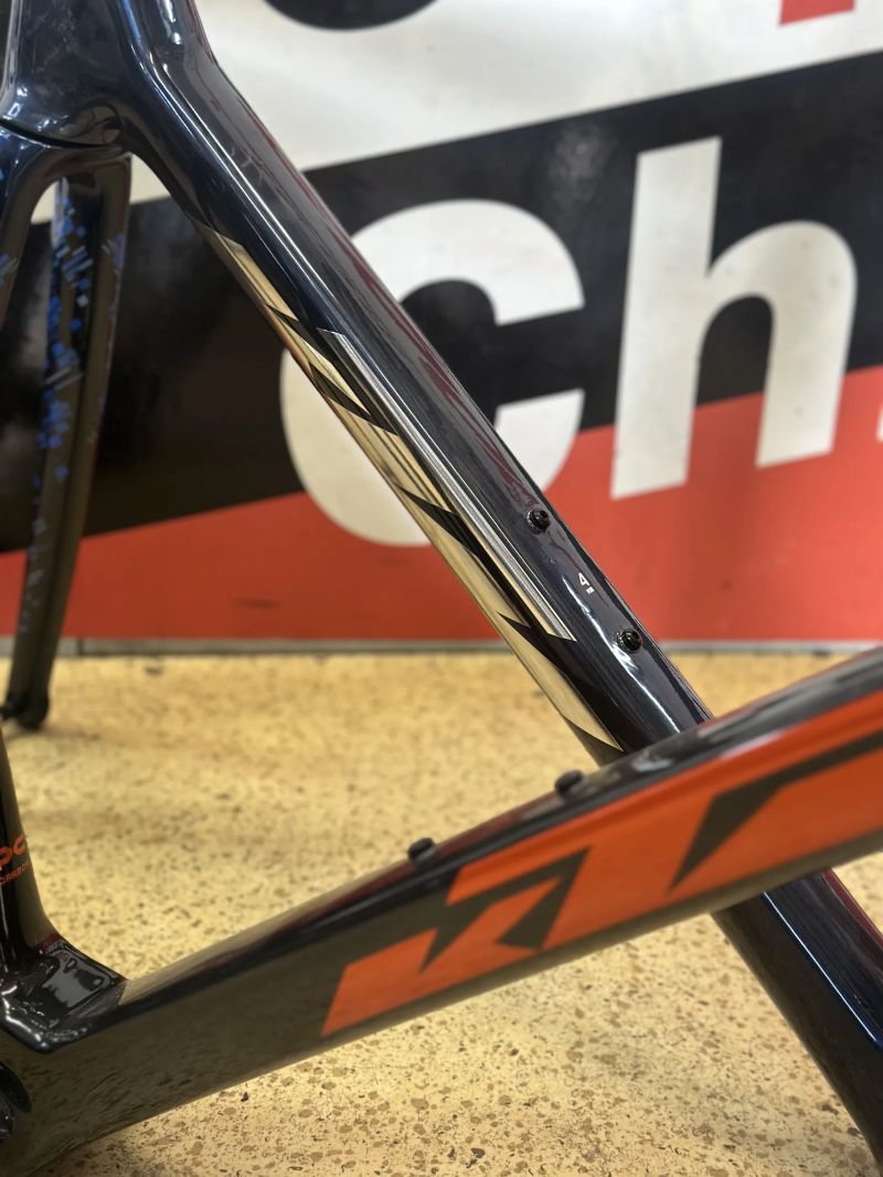 KTM Revelator Alto Master ve vel. L