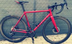 Repete Reason R2 - Skvost...Ruční výroba v ČR...Top osazení a stav, jediný v této barvě na světě...